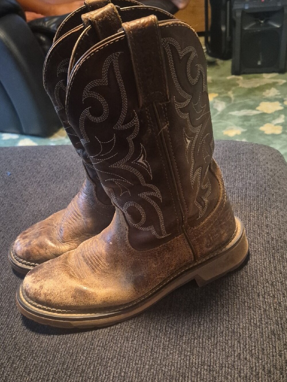 Justin Boots Brown Distressed Leather Western Work Boots - Picture 2 of 11